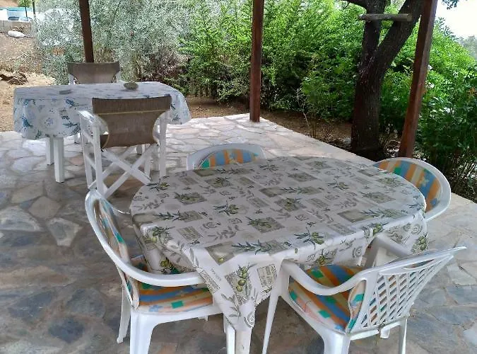 度假居 Persefoni House *